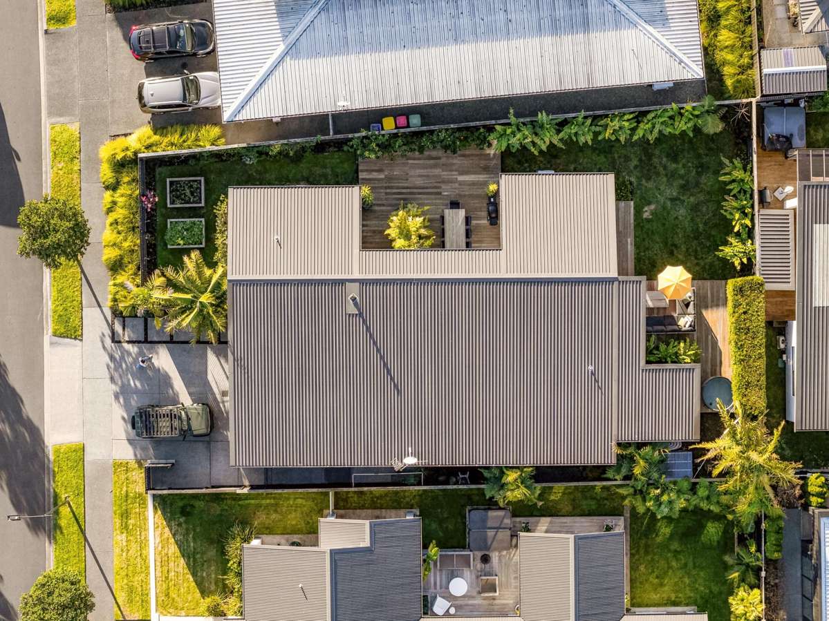 15 Awatira Drive_2