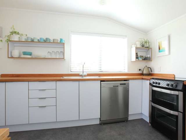 50 Pond Road Raglan_2