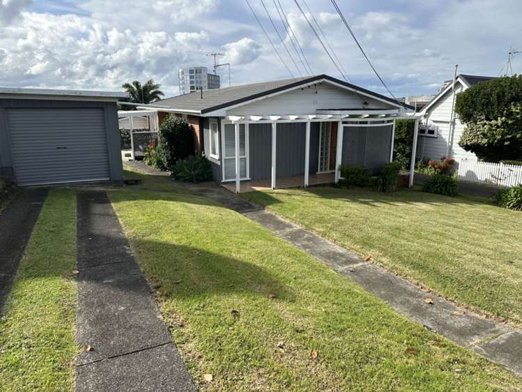 1/9 East Coast Road Milford_13