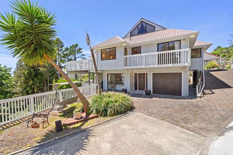 1/553 East Coast Road_2