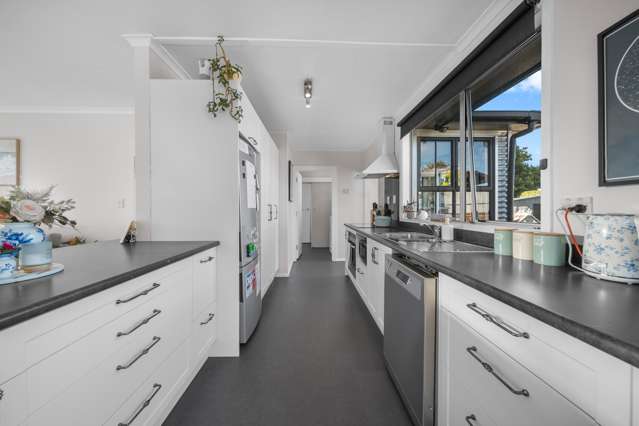 13 York Street Solway_2