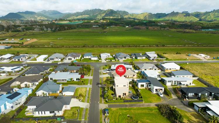 30 Surfers Avenue Waihi Beach_21