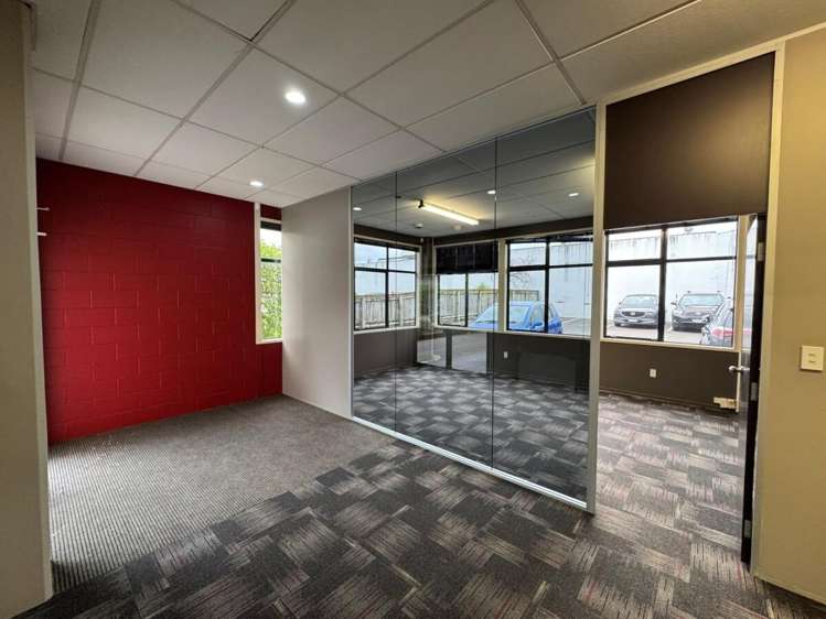 156 Broadway Avenue City Centre_7