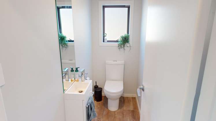 5 Poplar Grove 10643_10