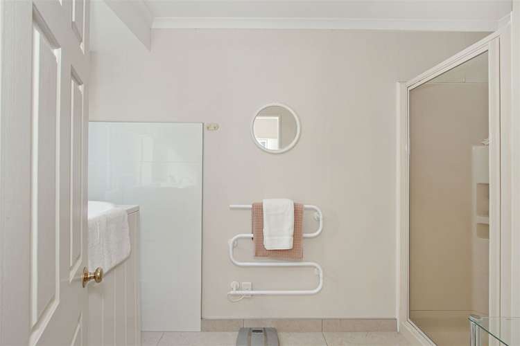 46 Torkar Road Clarks Beach_22