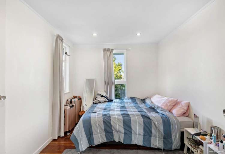 40 Taurus Crescent Beach Haven_8