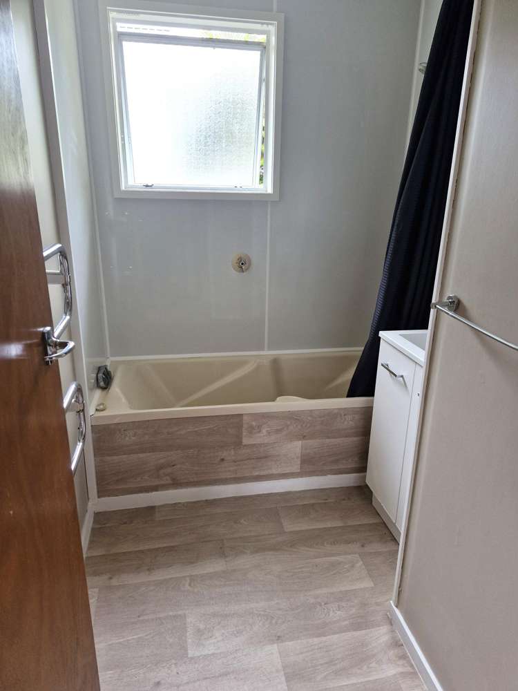 20 Manaia View Road One Tree Point_11