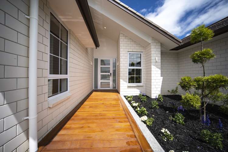 12 Waireka Road Rototuna North_19