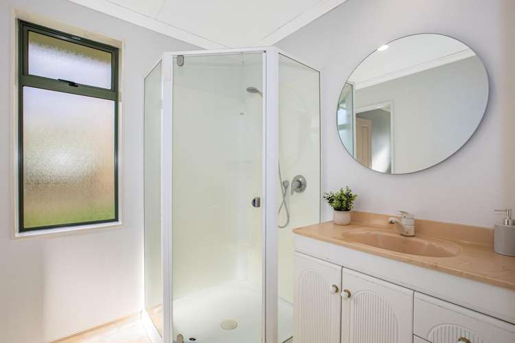 50f Katherine Mansfield Drive Whitemans Valley_7