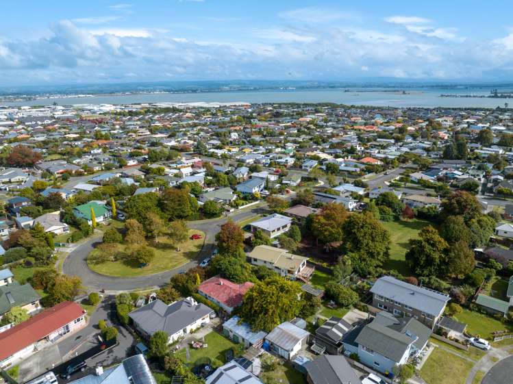 15 Shelley Crescent Stoke_23