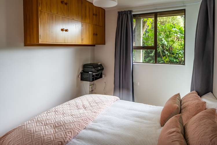 30 Seaview Road Paremata_10