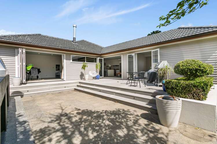 29 Saint Andrews Road Epsom_13