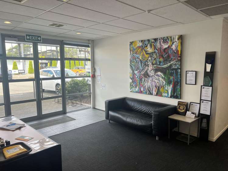 15 Leslie Hills Drive Riccarton_6