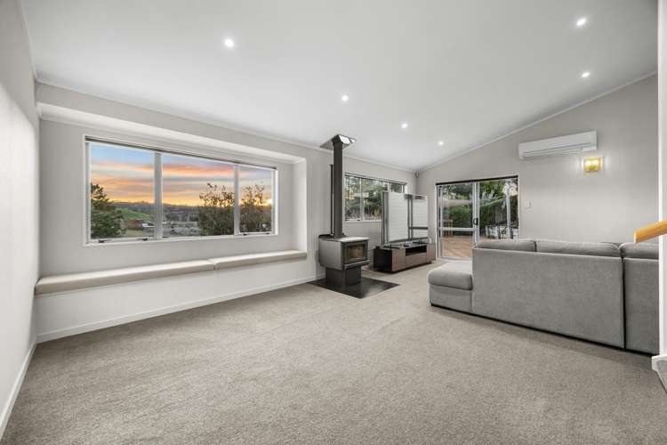 105 Waitakere Road Waitakere_18