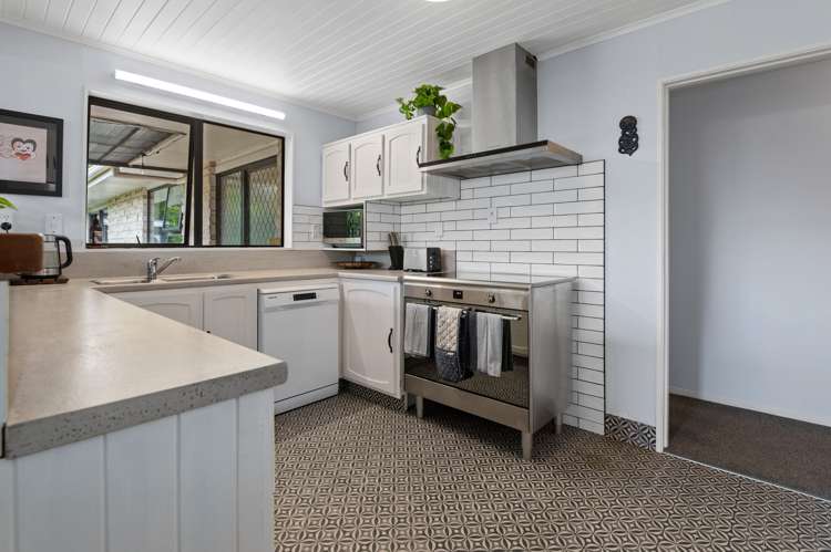 224 Ranolf Street Glenholme_10