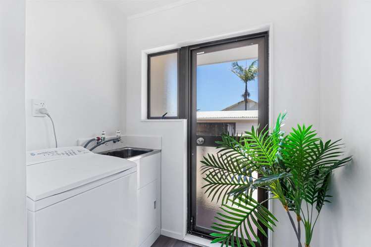 4 Buoy Way Ruakaka_20