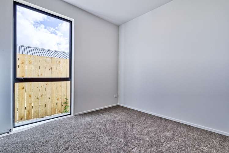 20 Papai Lane Massey_14