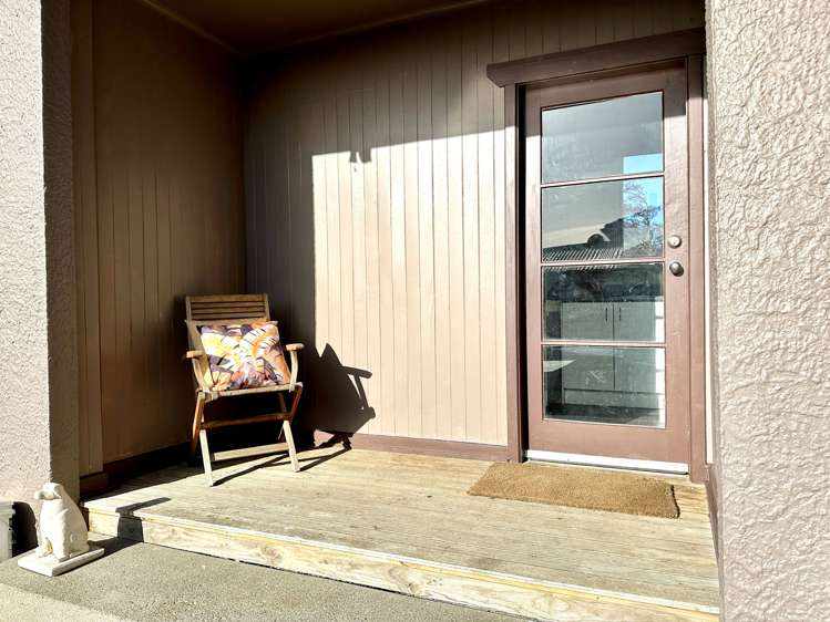 186 Morton Street Strathern_14