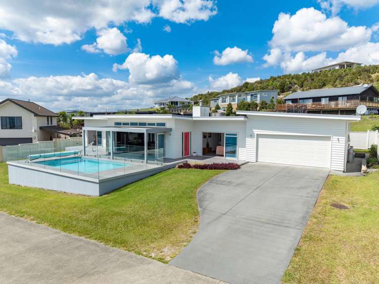 27 Eagles Way Coopers Beach_12