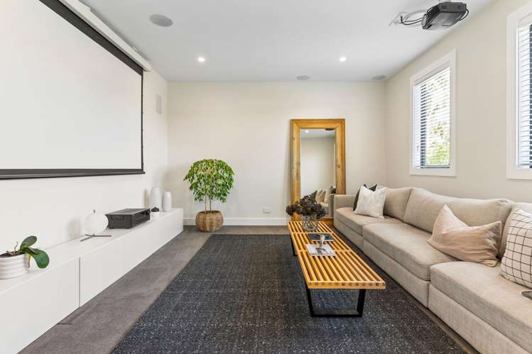 236 Vipond Road Stanmore Bay_11