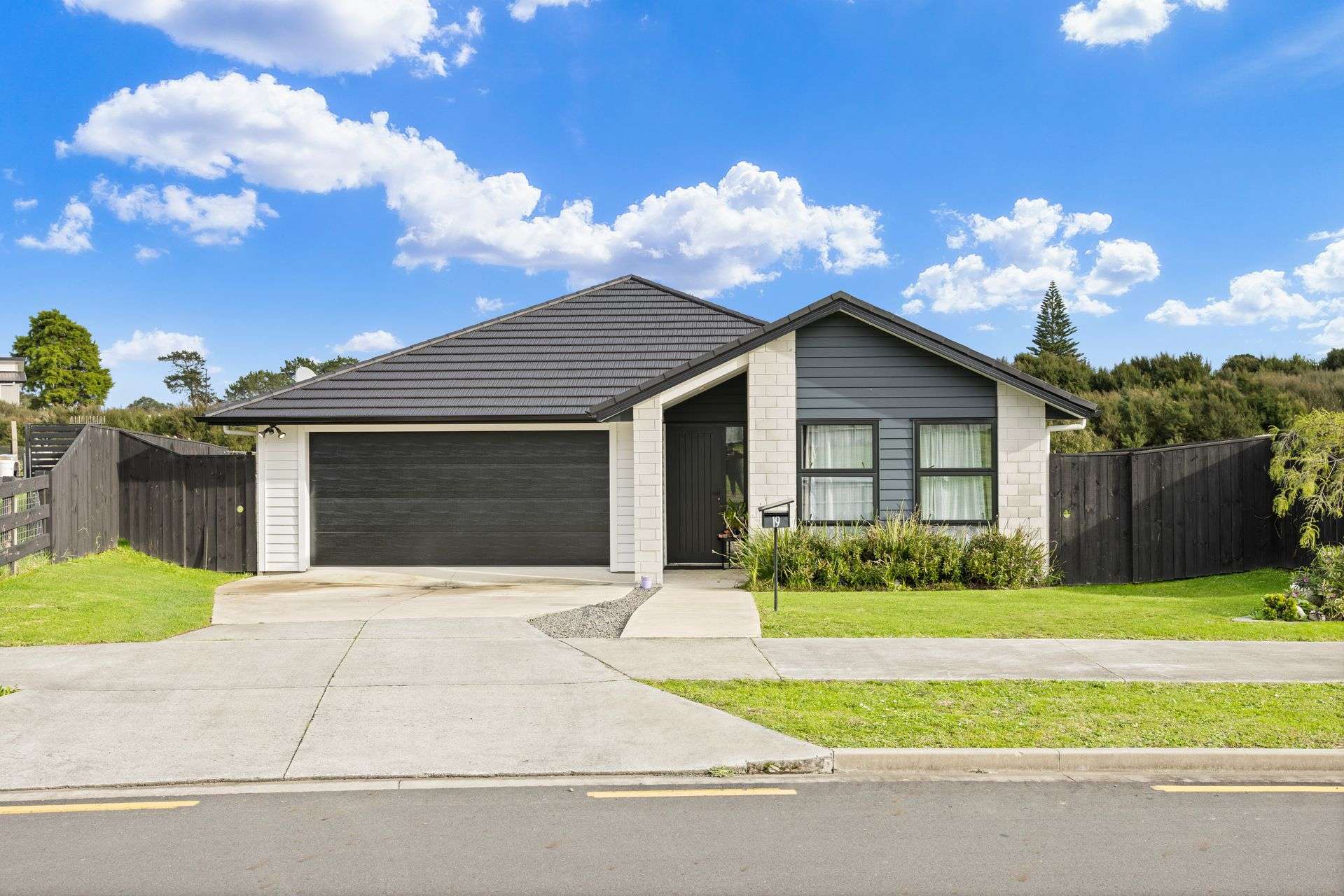 19 Tahuna Minhinnick Drive Glenbrook_0