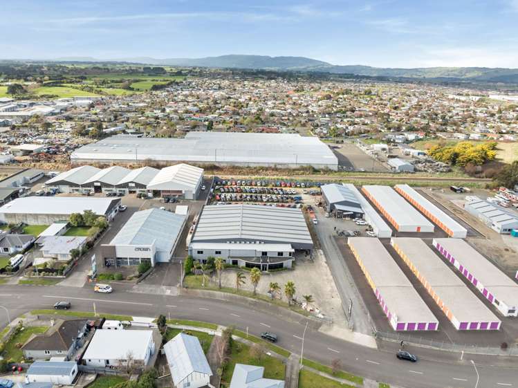 39-45 Shelley Street Roslyn_13