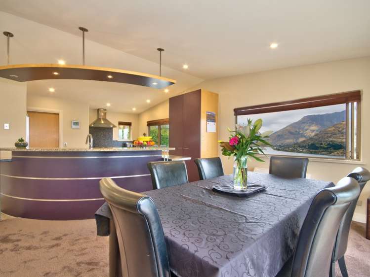 11 Star Lane Queenstown_23