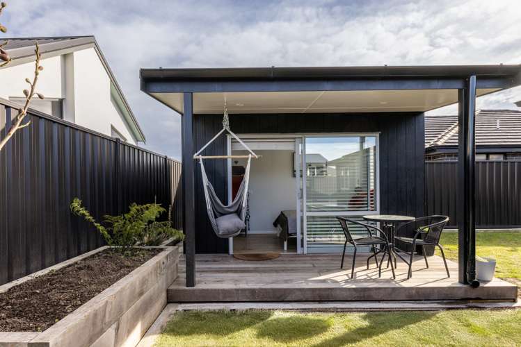 12 Horton Close Frimley_26