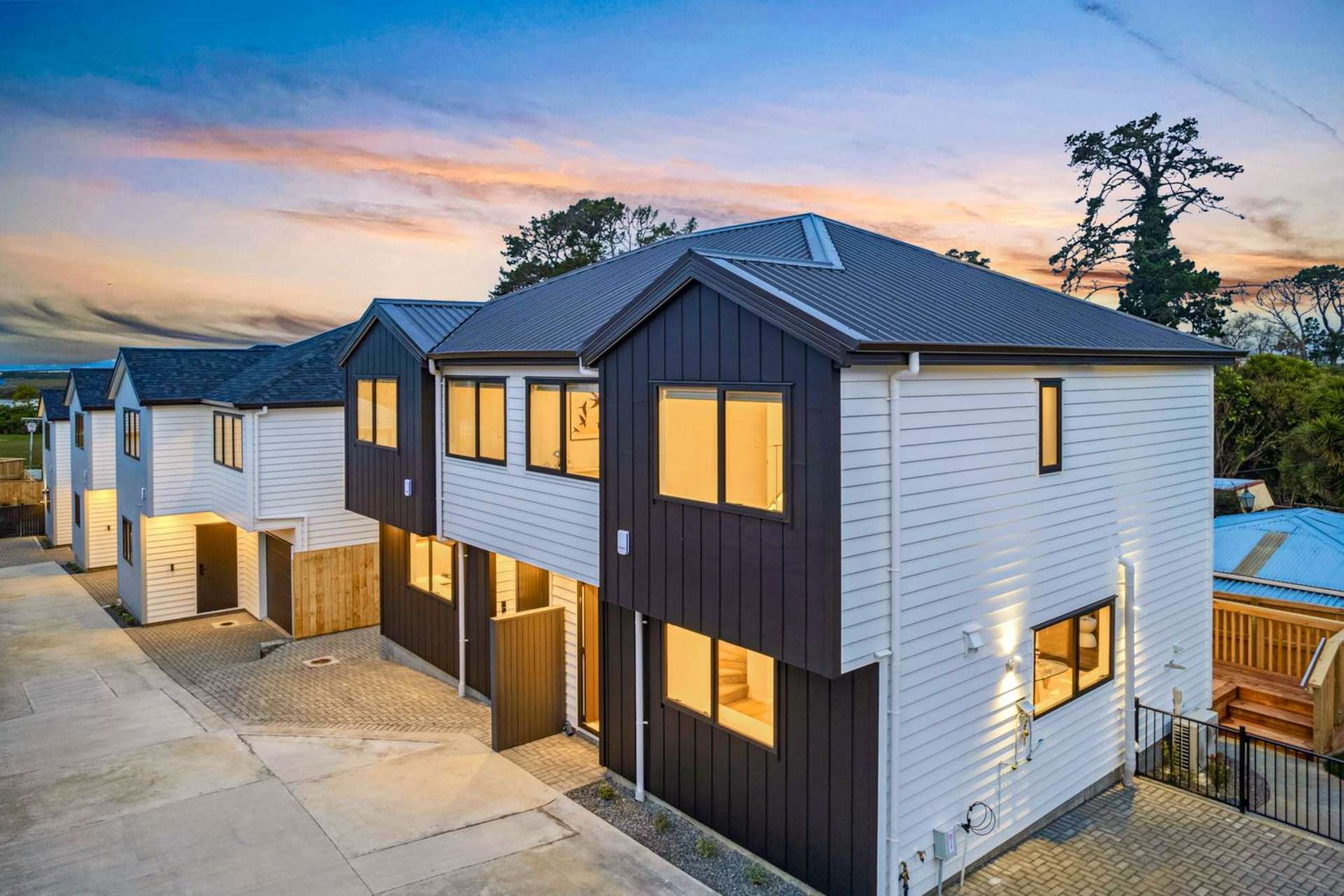 8A Ayrton Street Te Atatu South_0