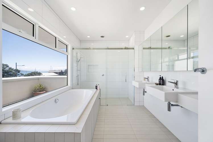 90 Oriental Parade Oriental Bay_15