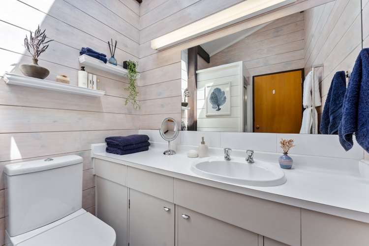 10 Alderton Place Opaheke_19