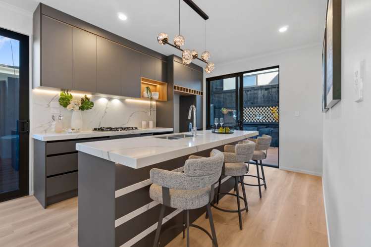 88A Norman Lesser Drive St Johns_4