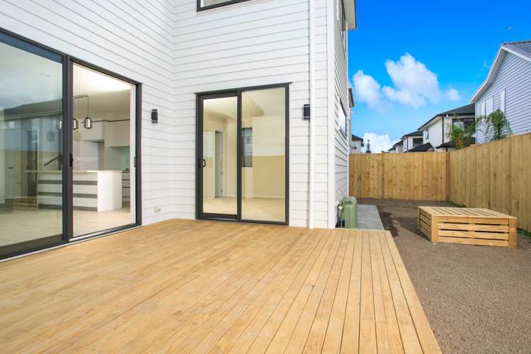 7 Camp X Place Whenuapai_5