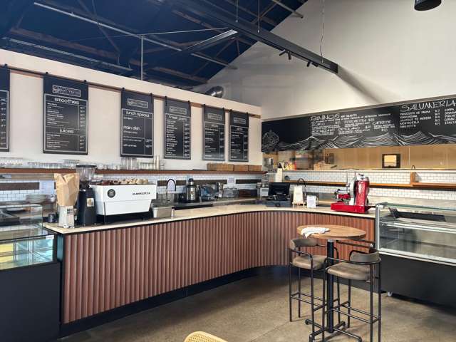 231 Archers Road Wairau Valley_4