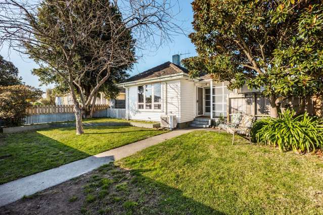 Best offer under RV wins