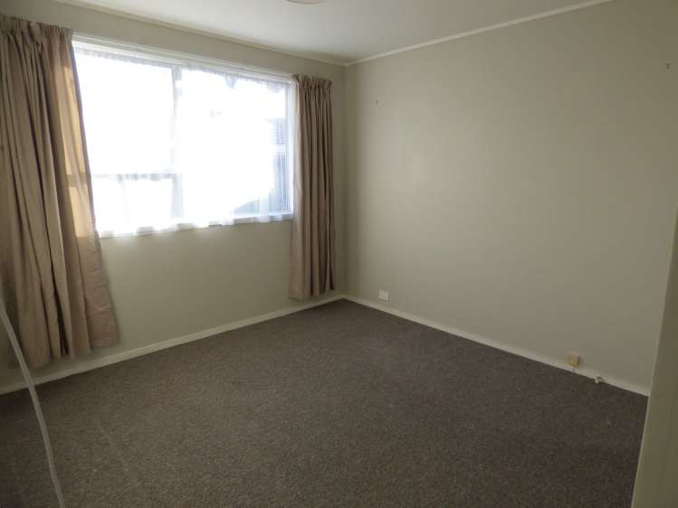 1/42 Howard Hunter Avenue Saint Johns_5