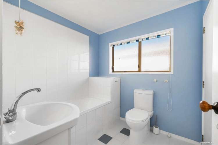 44 Estuary Road Manurewa_21