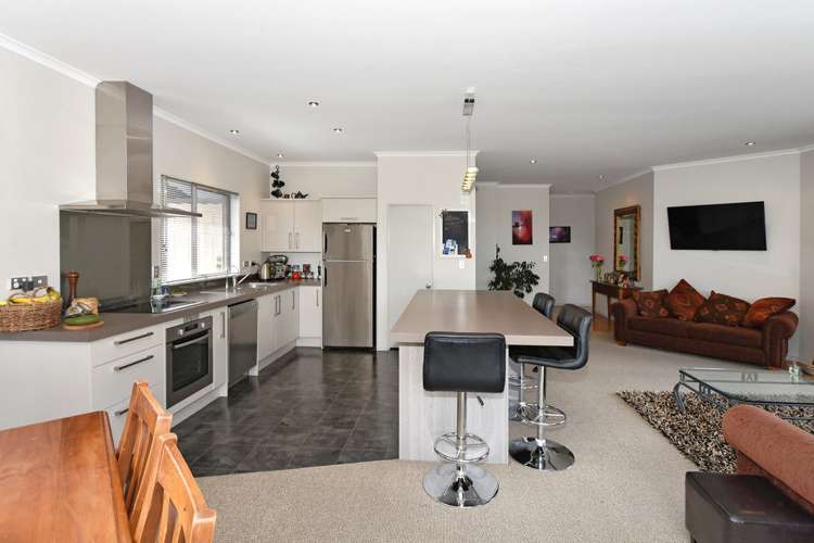 86 Bishopdale Avenue Bishopdale_9