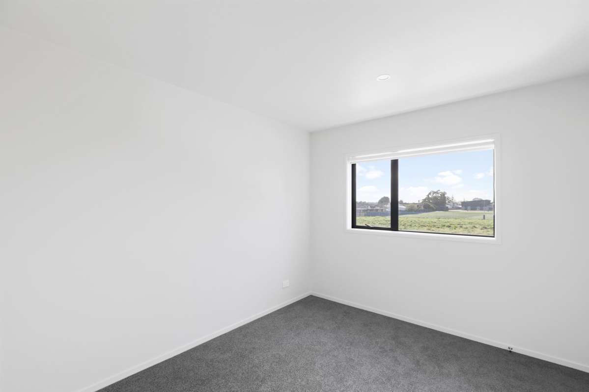 30/137 Hall Avenue_5