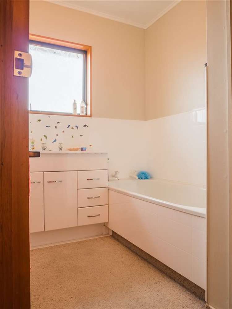 1/2 Homer Street Stoke_12