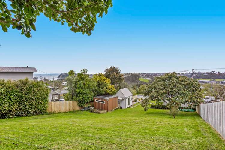 10 Kauri Road Stanmore Bay_16
