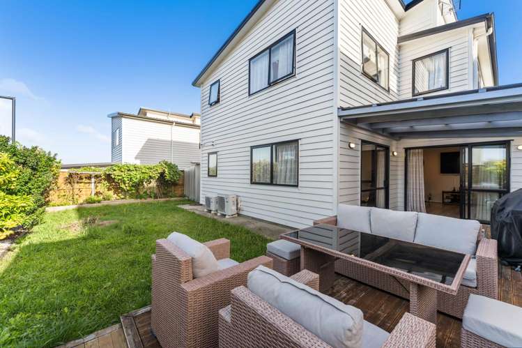 38 Thomas Rielly Avenue Hobsonville_15
