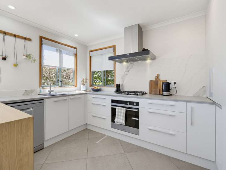 48 Blackmore Drive Lynmore_4