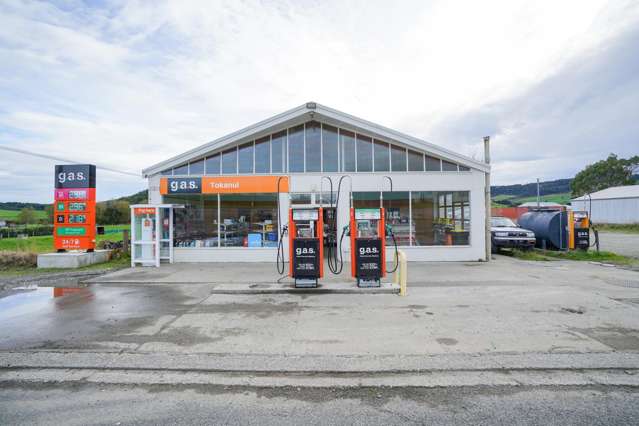 TOKANUI SERVICE CENTRE + LAND AND BUILDINGS