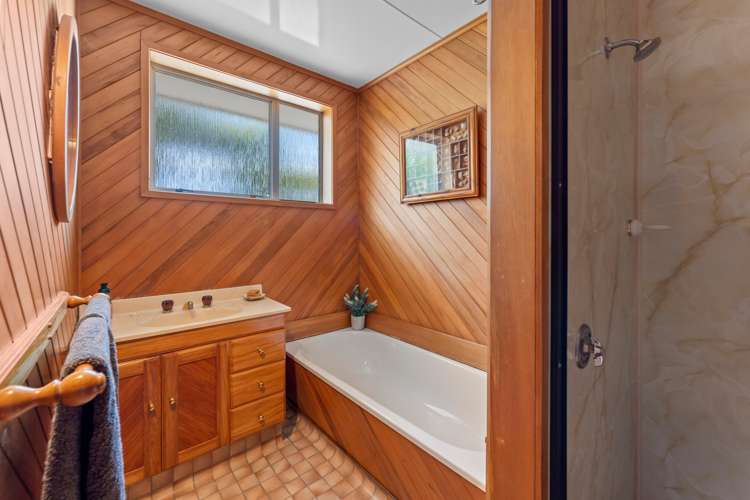 8 Nevada Grove Totara Park_16