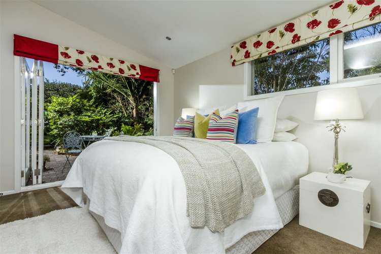 3 Owens Road Devonport_14