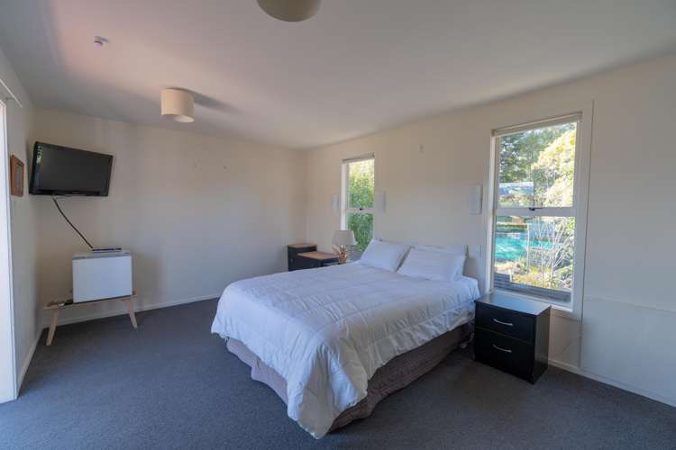 2 Lakefront Drive Te Anau_14