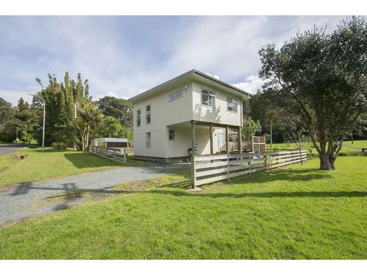 14 Western Road Laingholm_9