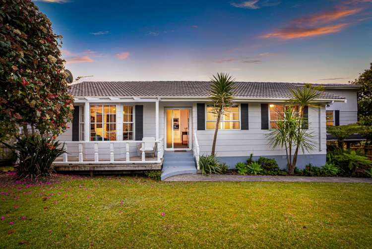 76 Wirihana Road Titirangi_1