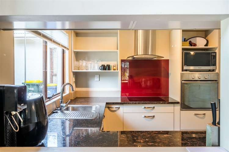 2/43 Ravenwood Drive Forrest Hill_6